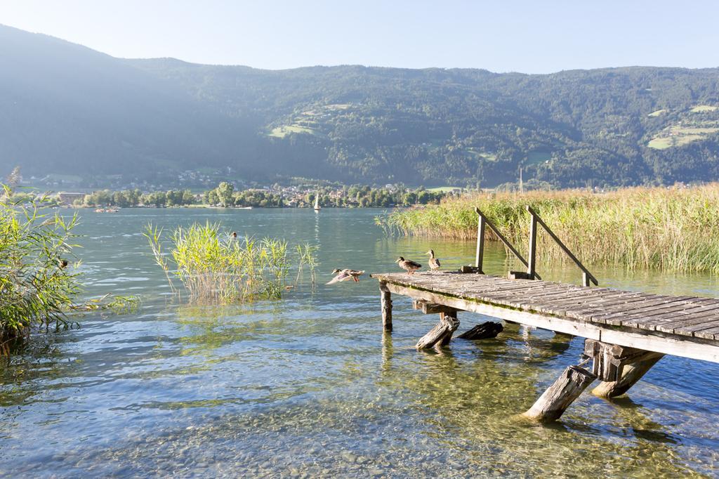 Fruehstueckspension "Schlosswirt" Ossiach Exterior foto