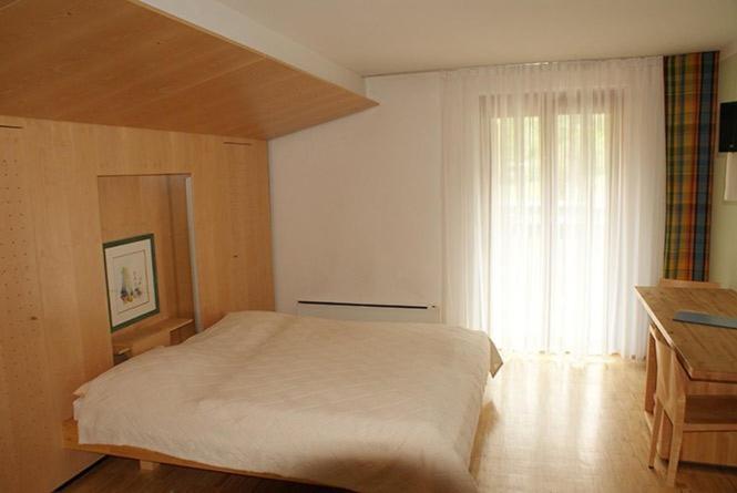 Fruehstueckspension "Schlosswirt" Ossiach Habitación foto